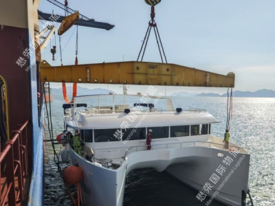 80 Feet - Catamaran yacht - Singapore